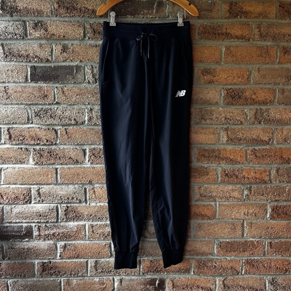 NEW BALANCE | New Balance Black Athletic track jogger sport Pants